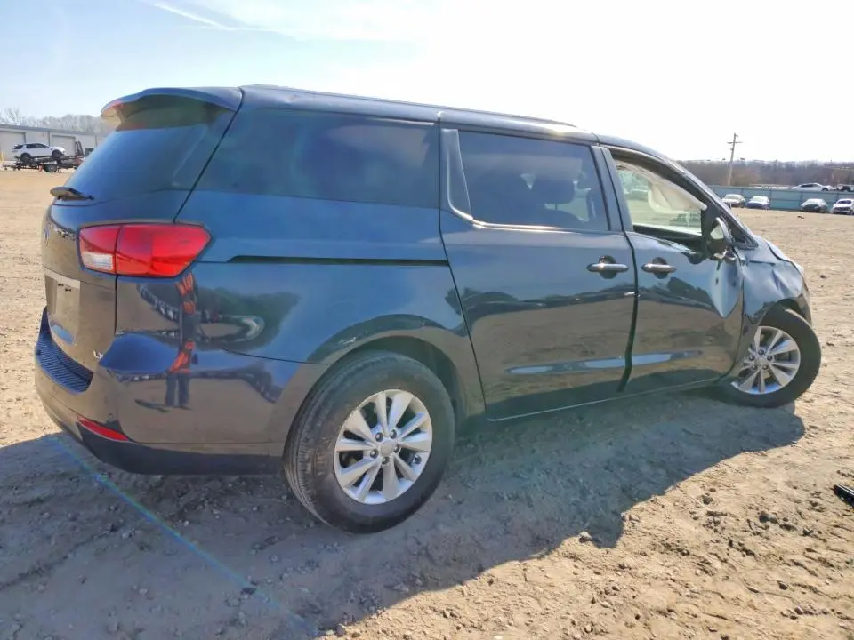 2017 KIA SEDONA LX  