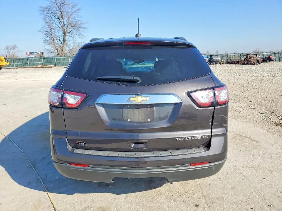 2016 CHEVROLET TRAVERSE LS  