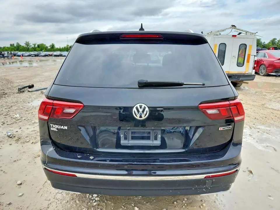 2019 VOLKSWAGEN TIGUAN SE  