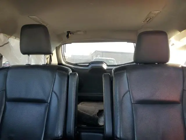 2016 TOYOTA HIGHLANDER LIMITED  