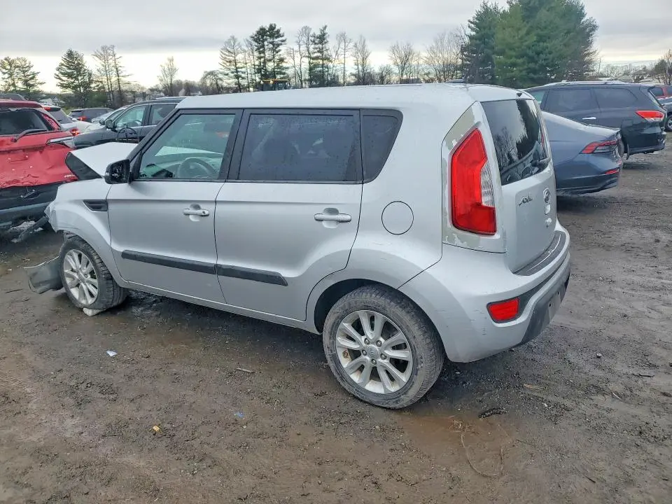 2012 KIA SOUL +  