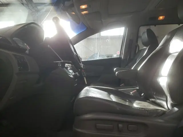 2011 HONDA ODYSSEY TOURING  