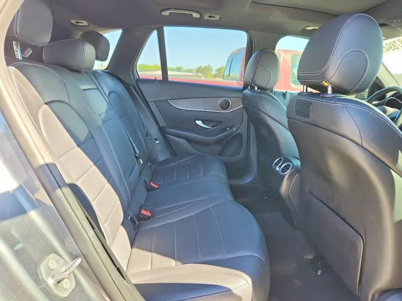 2018 MERCEDES-BENZ GLC 300  