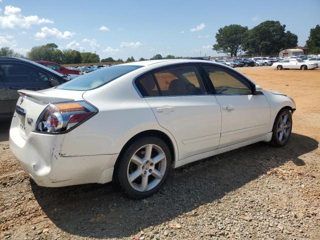 2010 NISSAN ALTIMA SR