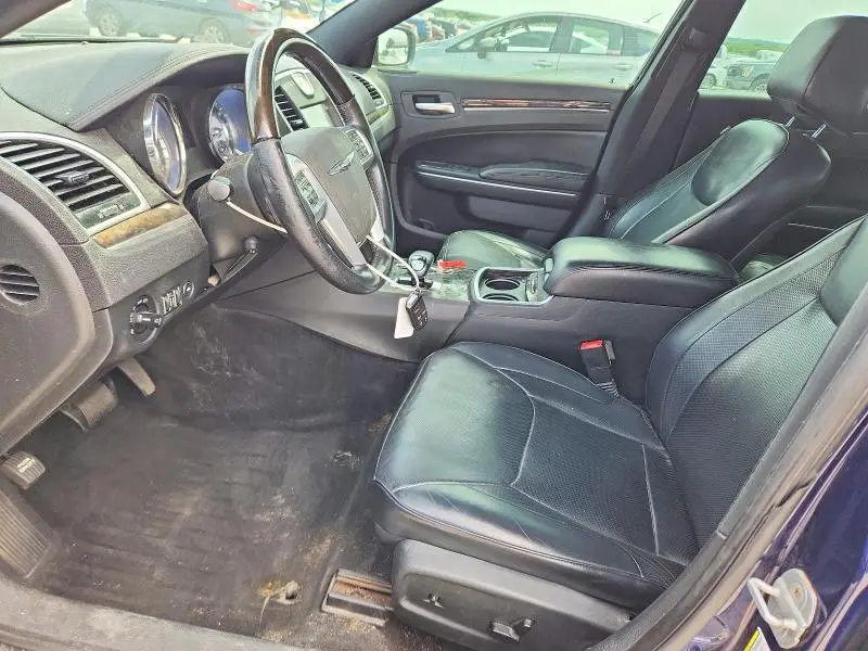 2014 CHRYSLER 300C   