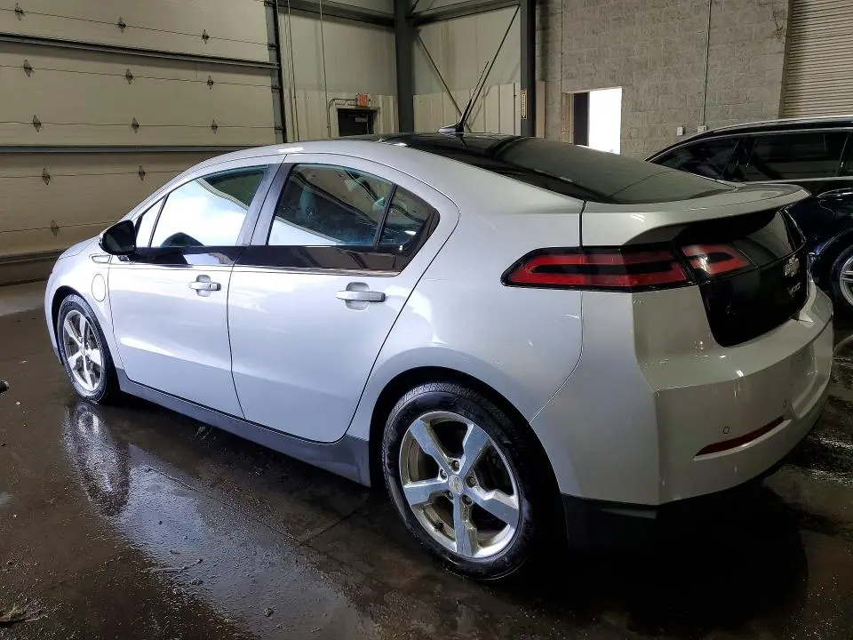 2011 CHEVROLET VOLT   