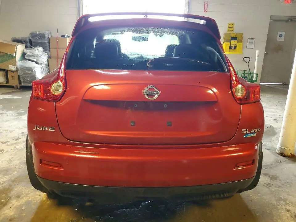 2014 NISSAN JUKE SL  