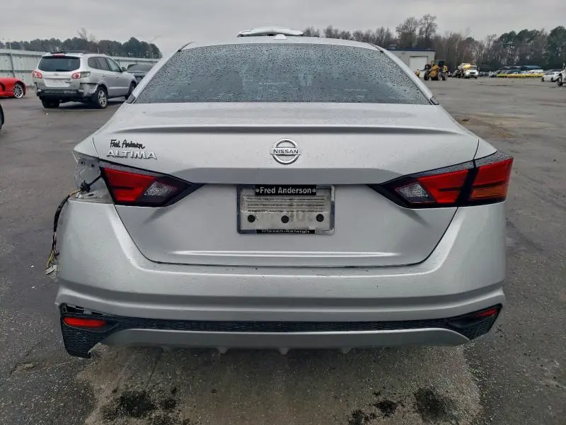 2019 NISSAN ALTIMA S  