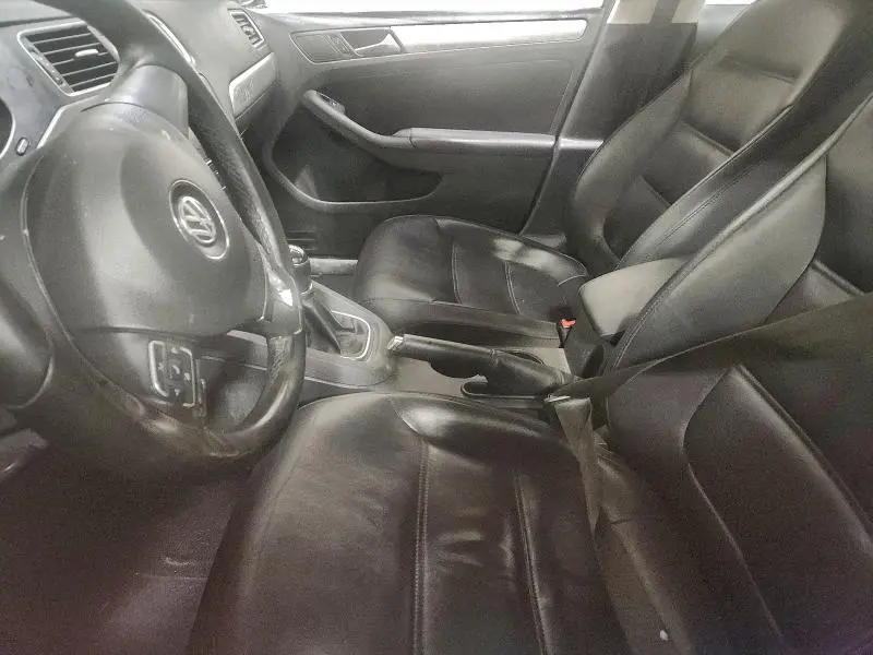 2012 VOLKSWAGEN JETTA TDI  