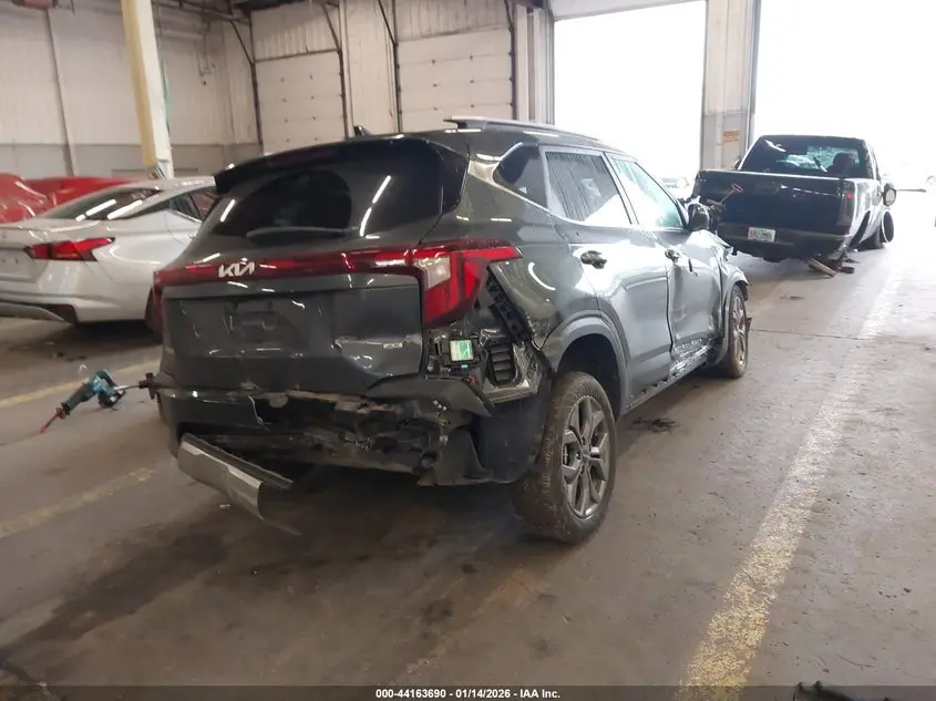 2024 KIA SELTOS S