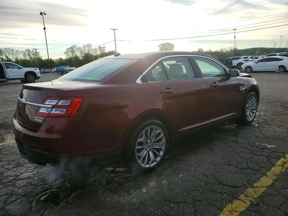2015 FORD TAURUS LIMITED  
