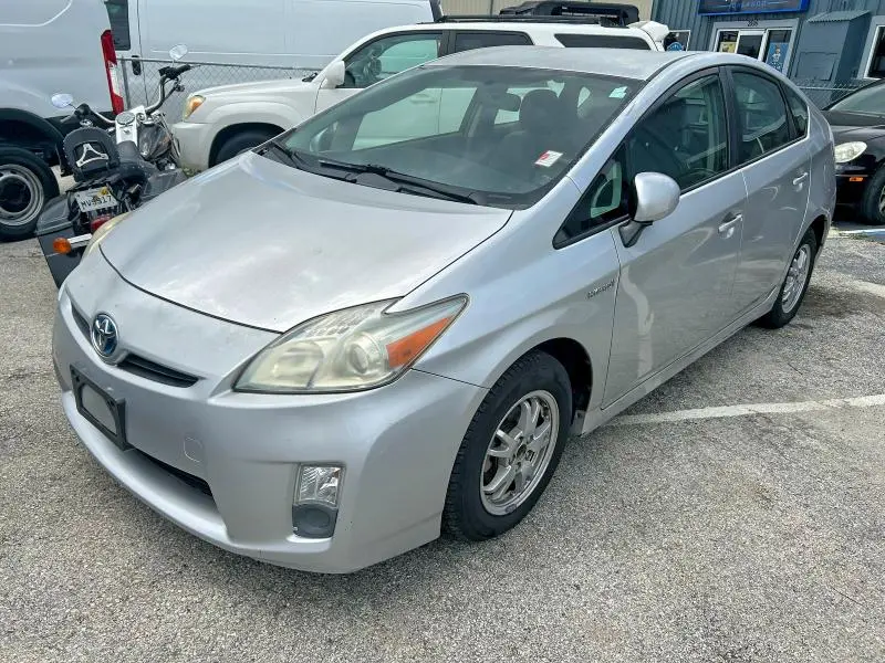 2010 TOYOTA PRIUS II  