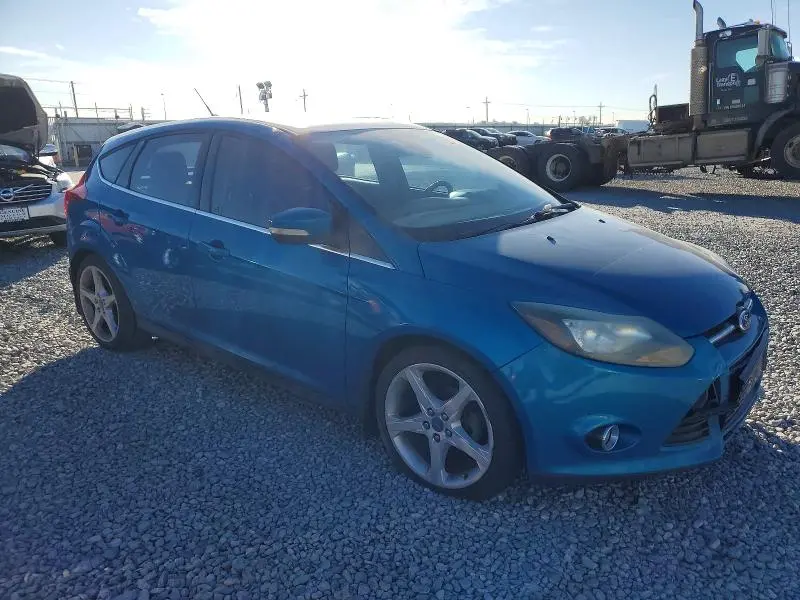 2012 FORD FOCUS TITANIUM  