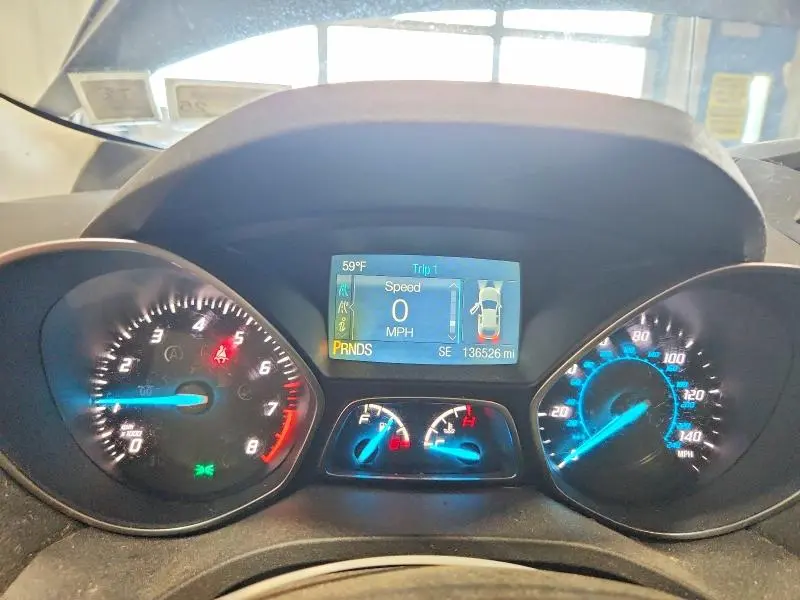 2015 FORD ESCAPE SE  