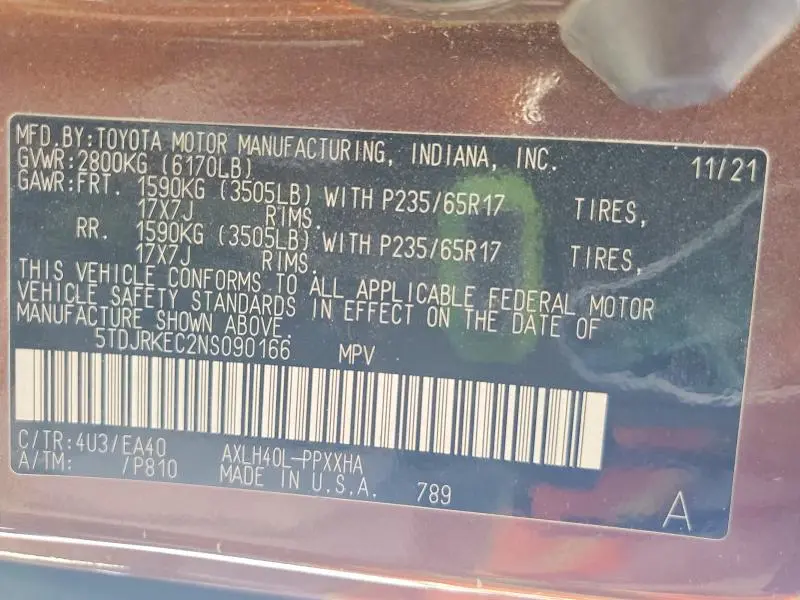 2022 TOYOTA SIENNA XLE  