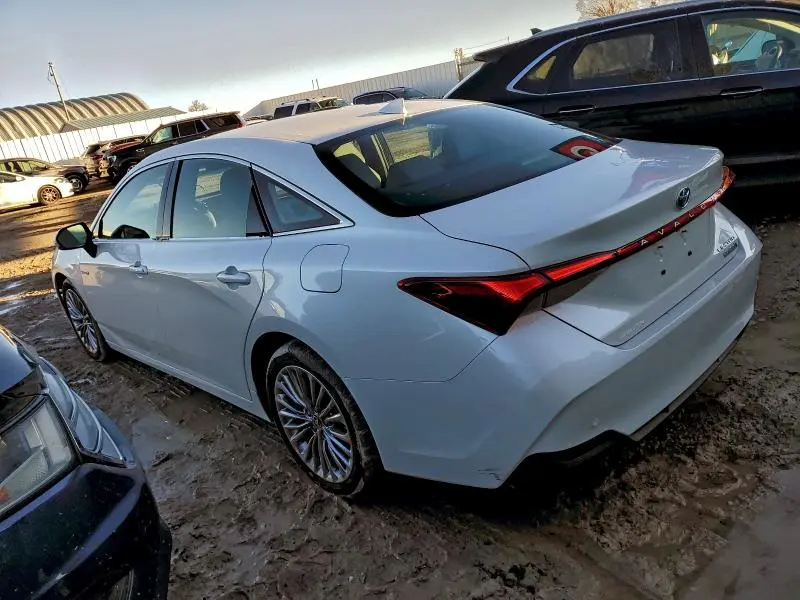 2021 TOYOTA AVALON LIMITED  