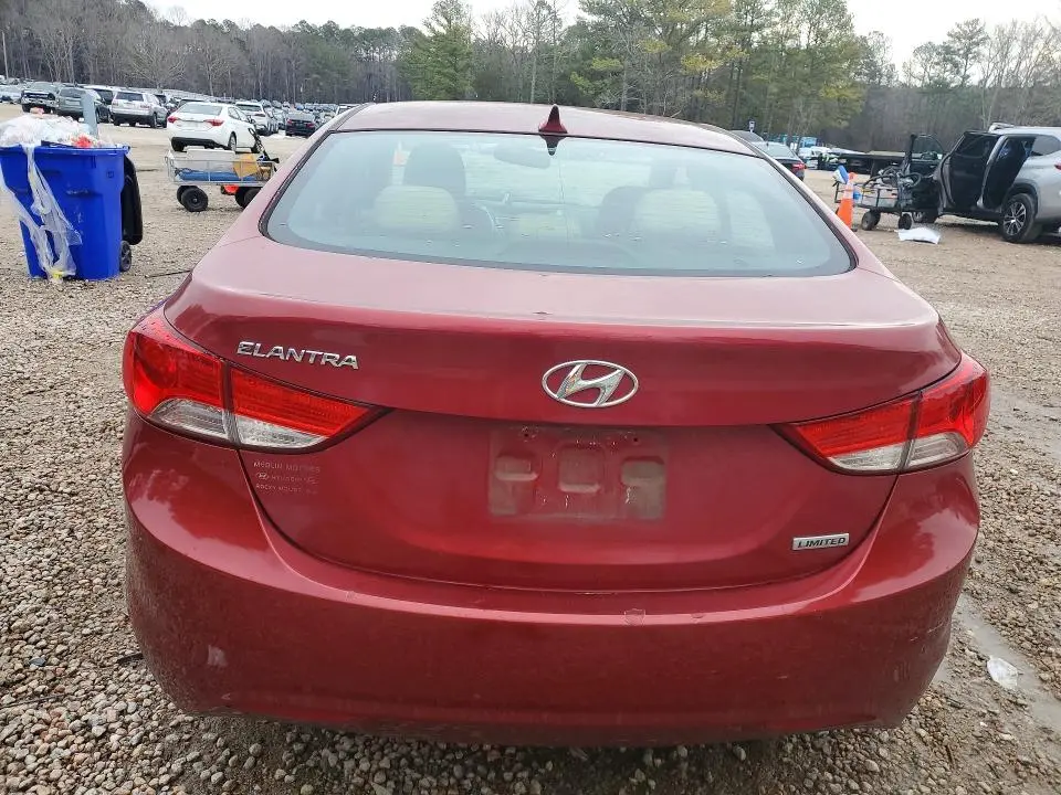 2013 HYUNDAI ELANTRA GLS  