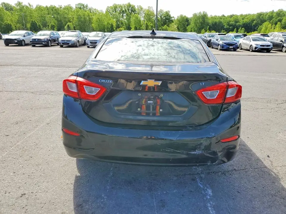 2019 CHEVROLET CRUZE LT  