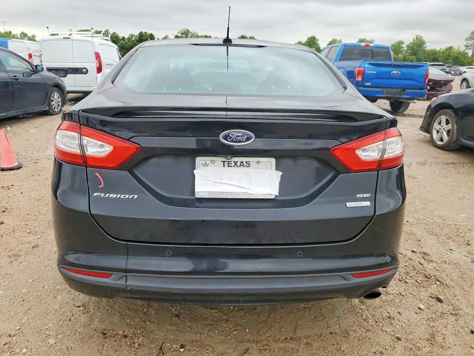 2016 FORD FUSION SE  