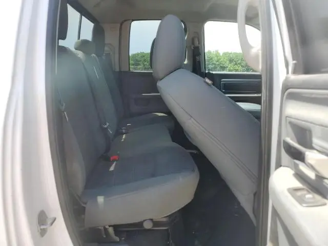 2015 RAM 1500 SLT  