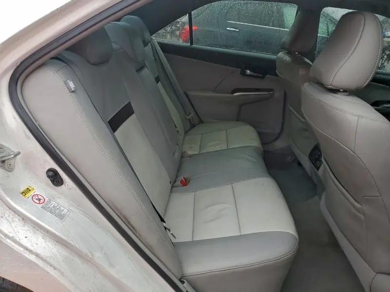 2012 TOYOTA CAMRY SE  