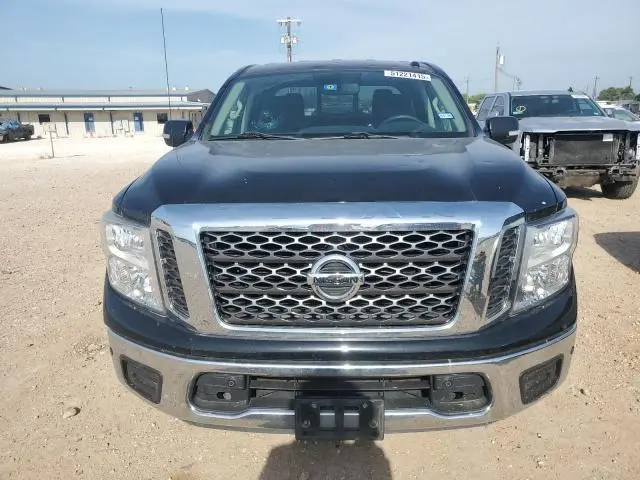 2018 NISSAN TITAN SV