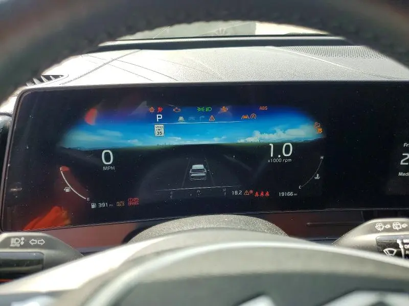 2023 KIA SPORTAGE X-PRO  