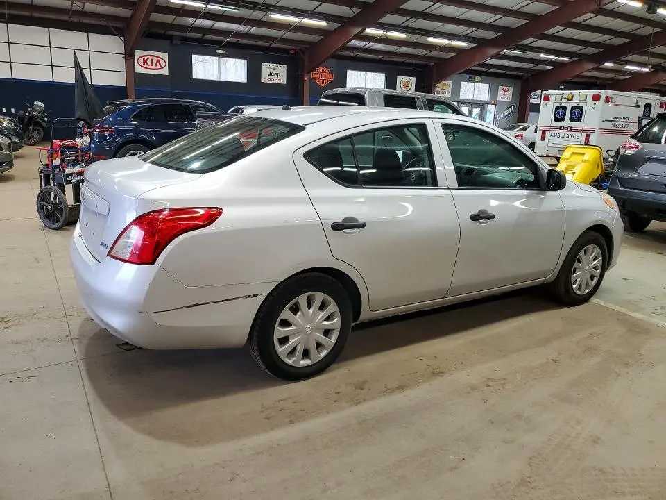2013 NISSAN VERSA 1.6 S  