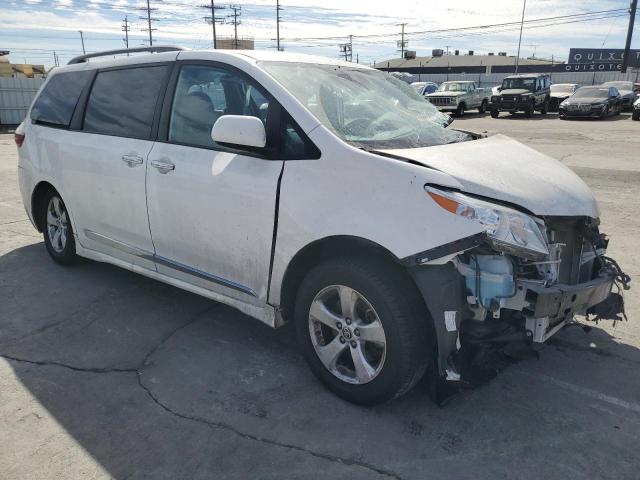 2020 TOYOTA SIENNA LE