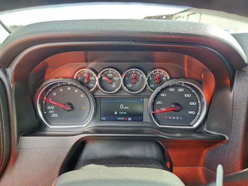 2020 CHEVROLET SILVERADO K1500 LT  