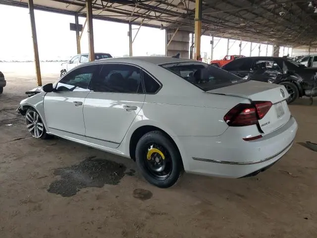 2017 VOLKSWAGEN PASSAT SE  