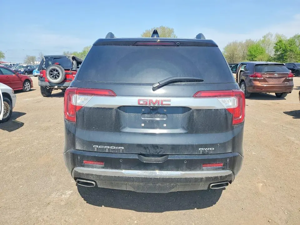 2020 GMC ACADIA DENALI  
