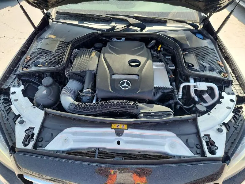 2016 MERCEDES-BENZ C   