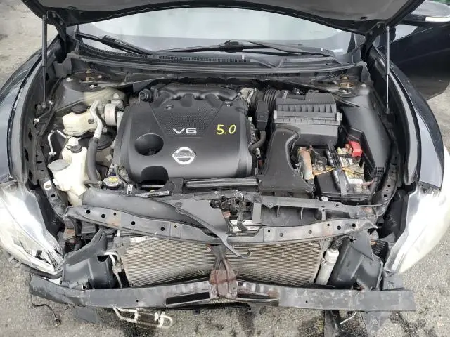 2010 NISSAN MAXIMA S  