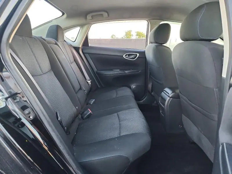 2017 NISSAN SENTRA SR  