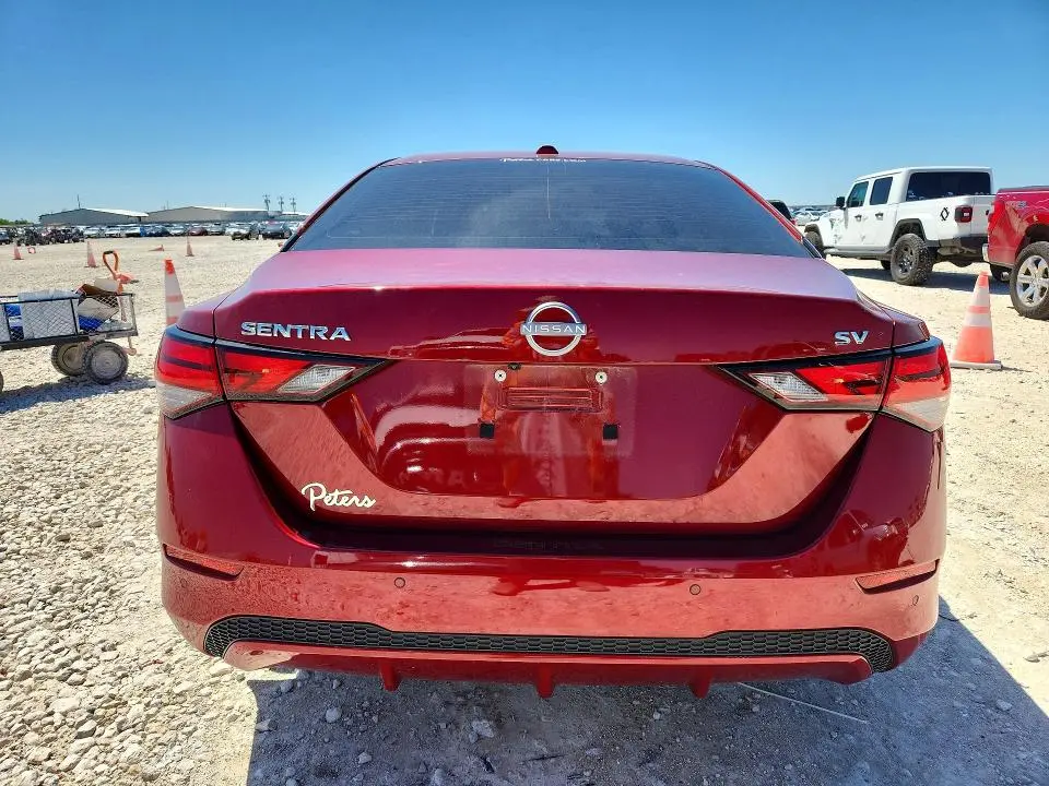 2024 NISSAN SENTRA SV  
