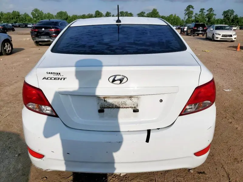 2015 HYUNDAI ACCENT GLS  