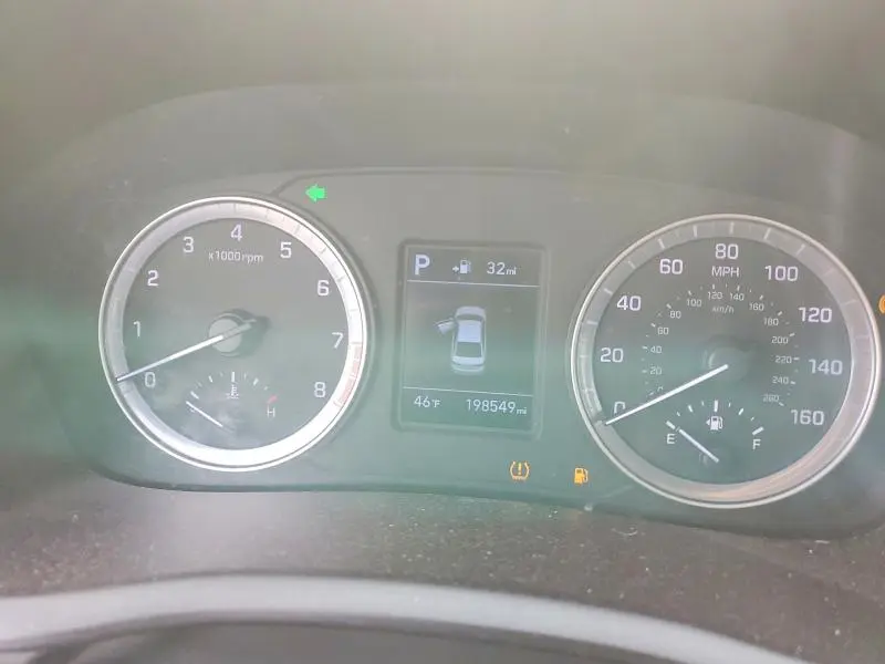 2019 HYUNDAI SONATA SE  