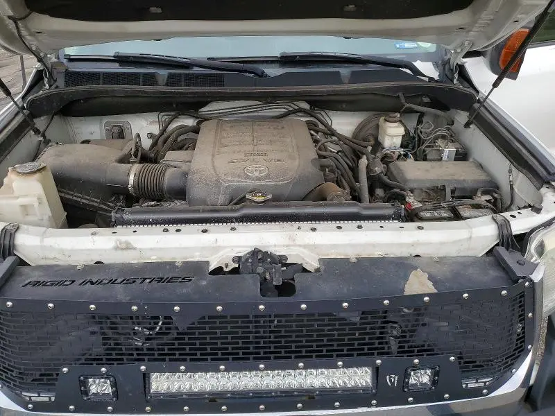 2014 TOYOTA TUNDRA CREWMAX SR5  