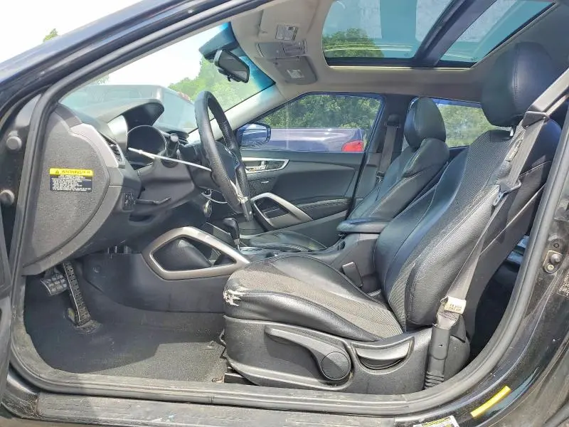 2012 HYUNDAI VELOSTER BASE  