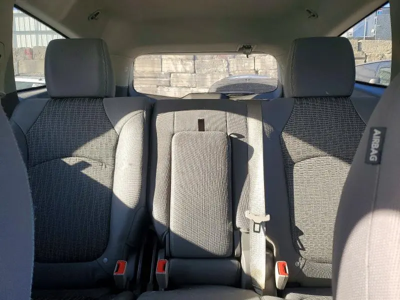 2017 CHEVROLET TRAVERSE LS  