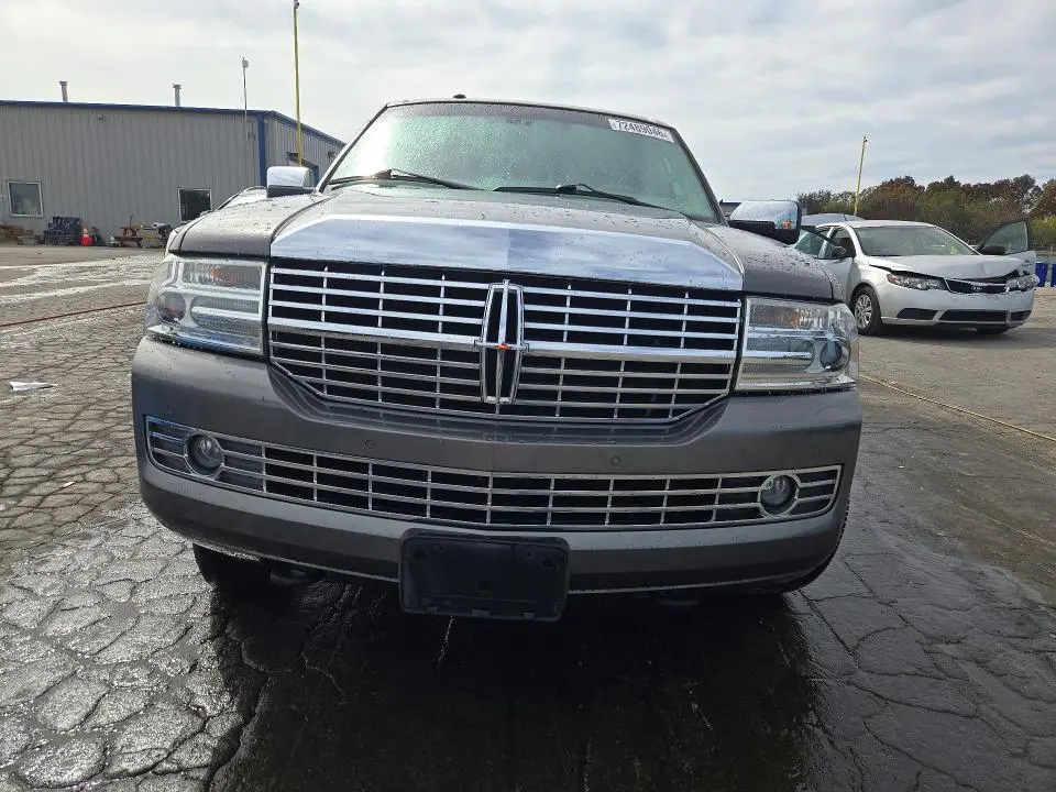 2012 LINCOLN NAVIGATOR   