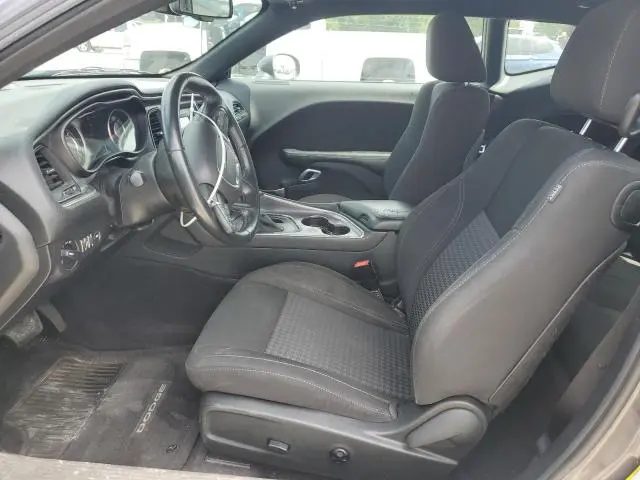 2016 DODGE CHALLENGER SXT  