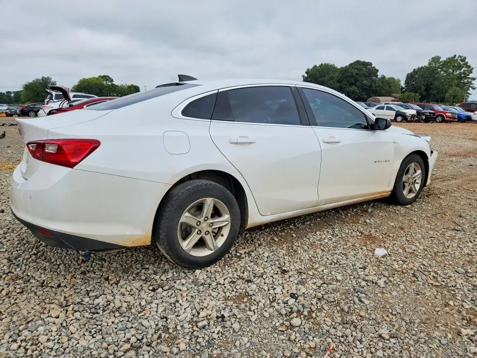 2024 CHEVROLET MALIBU LS  