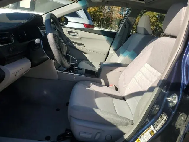 2015 TOYOTA CAMRY LE  