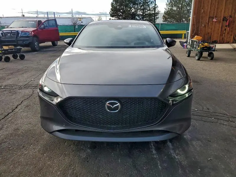 2021 MAZDA 3 PREMIUM  