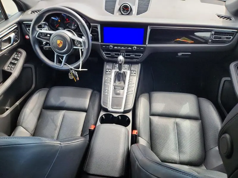 2021 PORSCHE MACAN   