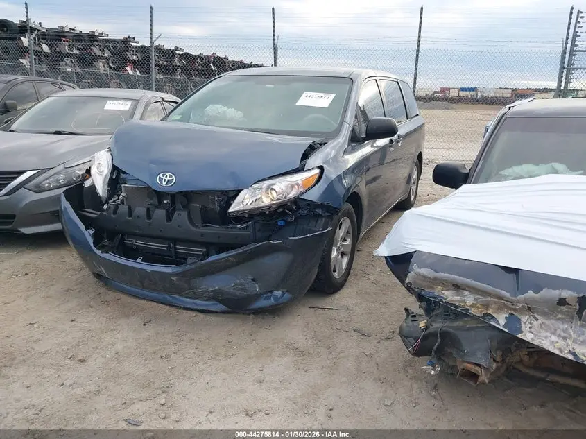 2014 TOYOTA SIENNA L V6 7 PASSENGER