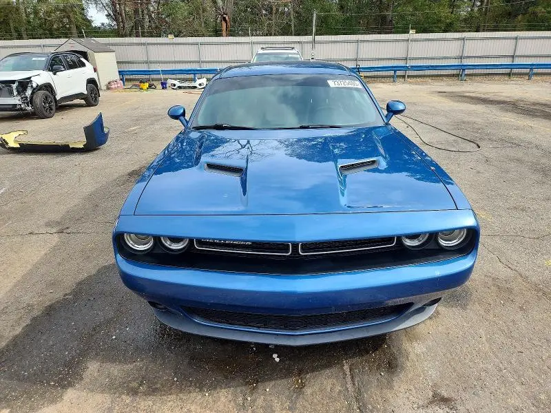 2021 DODGE CHALLENGER SXT  