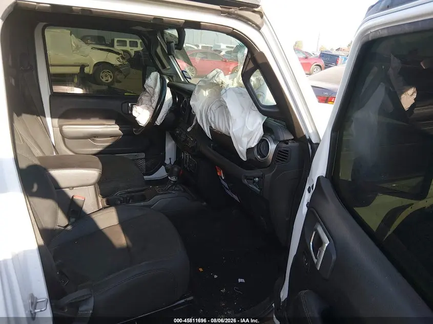 2019 JEEP WRANGLER UNLIMITED SAHARA 4X4